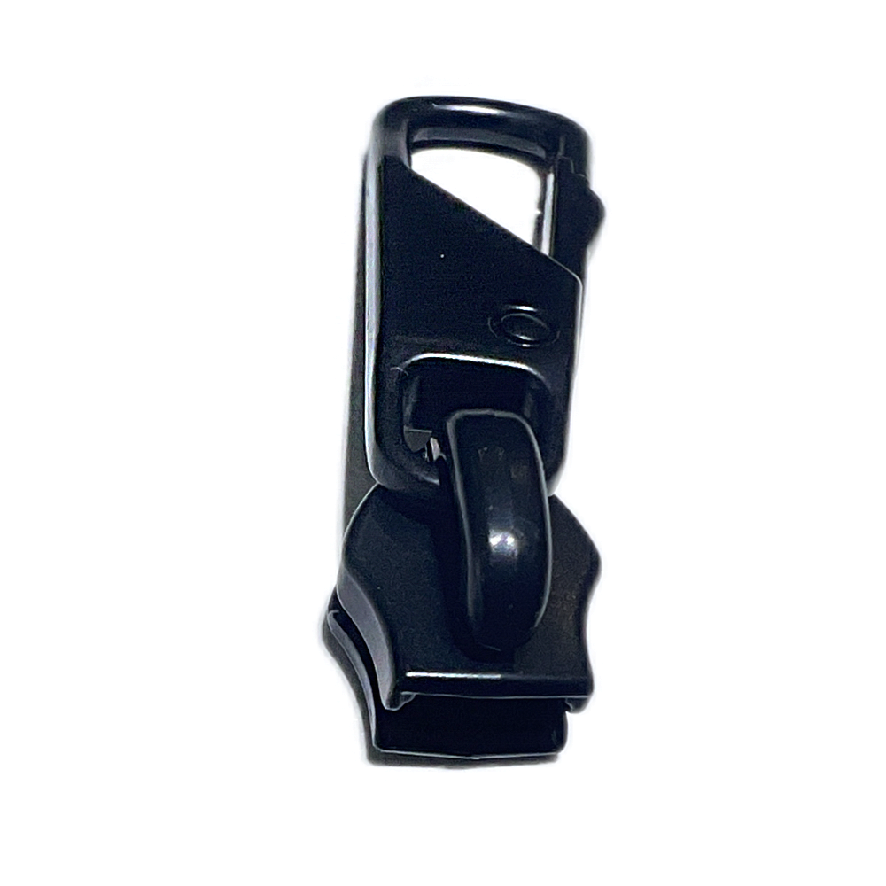 Tsab ntawv xov xwm no tshwm sim thawj zaug https://www.flzippers.com/high-quality-matte-black-buckle-self-locking-anti-thief-custom-358-zipper-puller-plating-zipper-slider-for-bags-product/